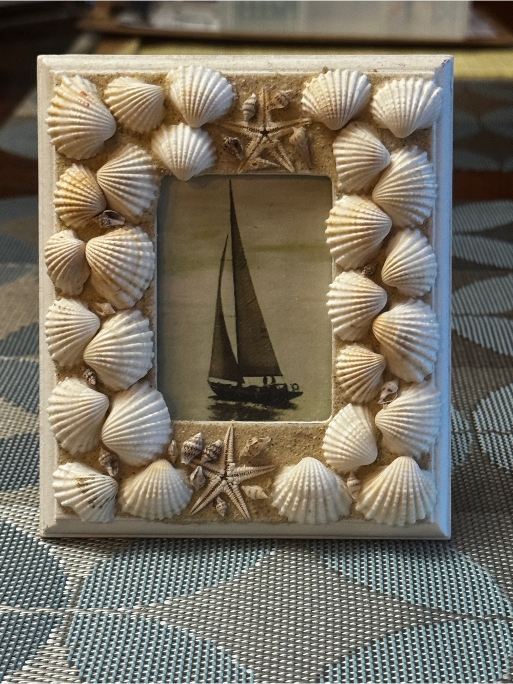 Seashell Accent Photo Frame - White
